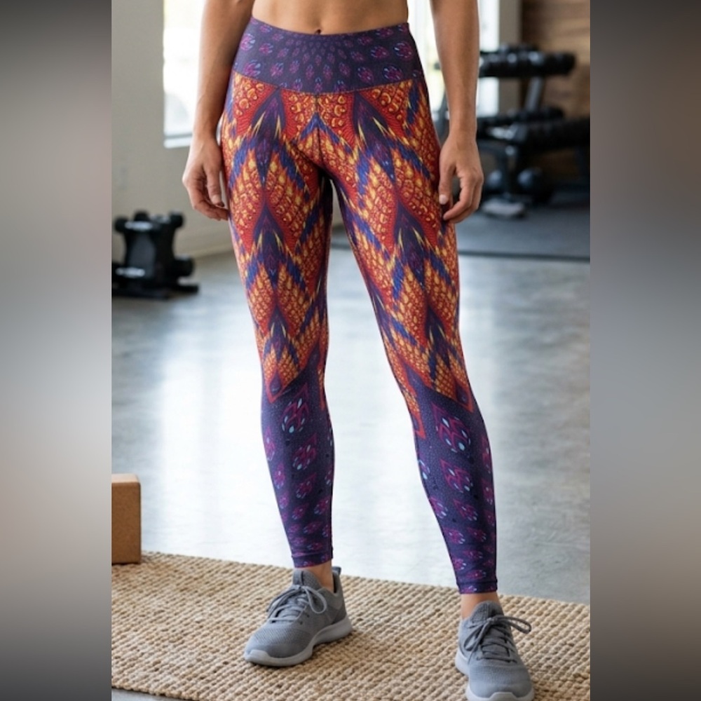 The Om Collection Printed High-Rise Performance Leggings - Purple &Orange Size L